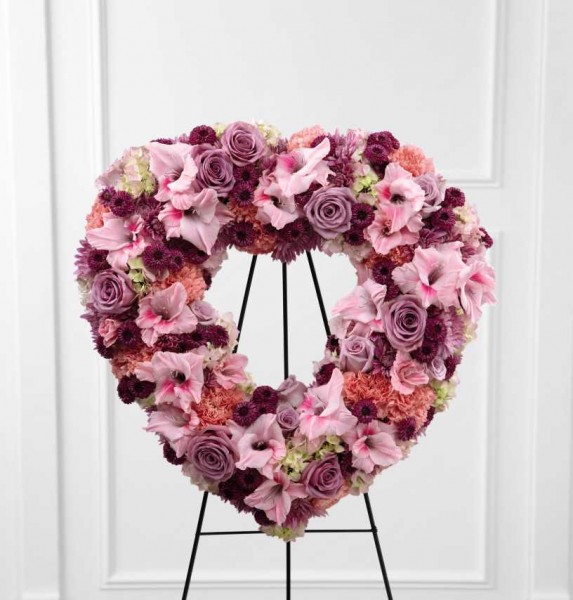 The FTD Eternal Rest Standing Heart